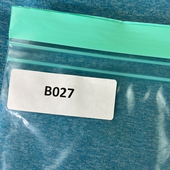 Women's Lole blue short sleeve perfomance athletic top - Picture 9 of 9